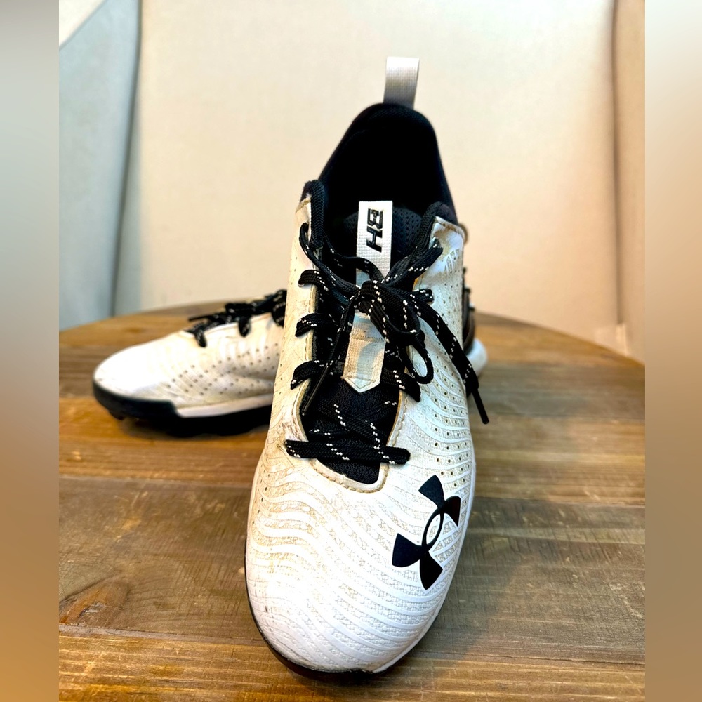 Under Armour Youth Baseball Cleats